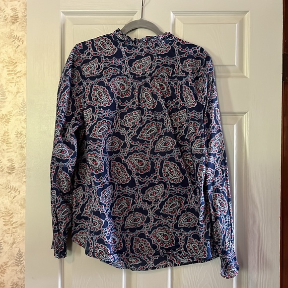 Talbots paisley print long sleeve beautiful pullover with front buttons - Picture 3 of 3